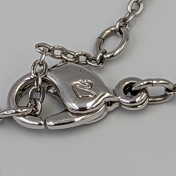 Beautiful SWAROVSKI Perpetual Drop Necklace 1106453 - Picture 7 of 9